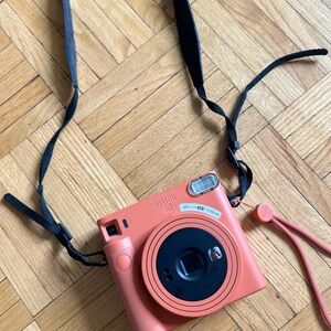 Fujifilm Instax SQ 1 Instant Camera - Coral